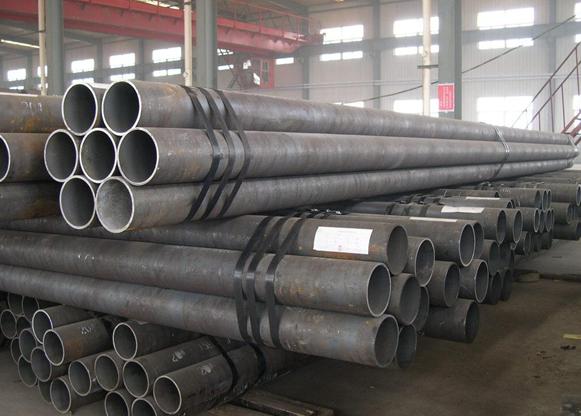供（gòng）應碳鋼無縫鋼管